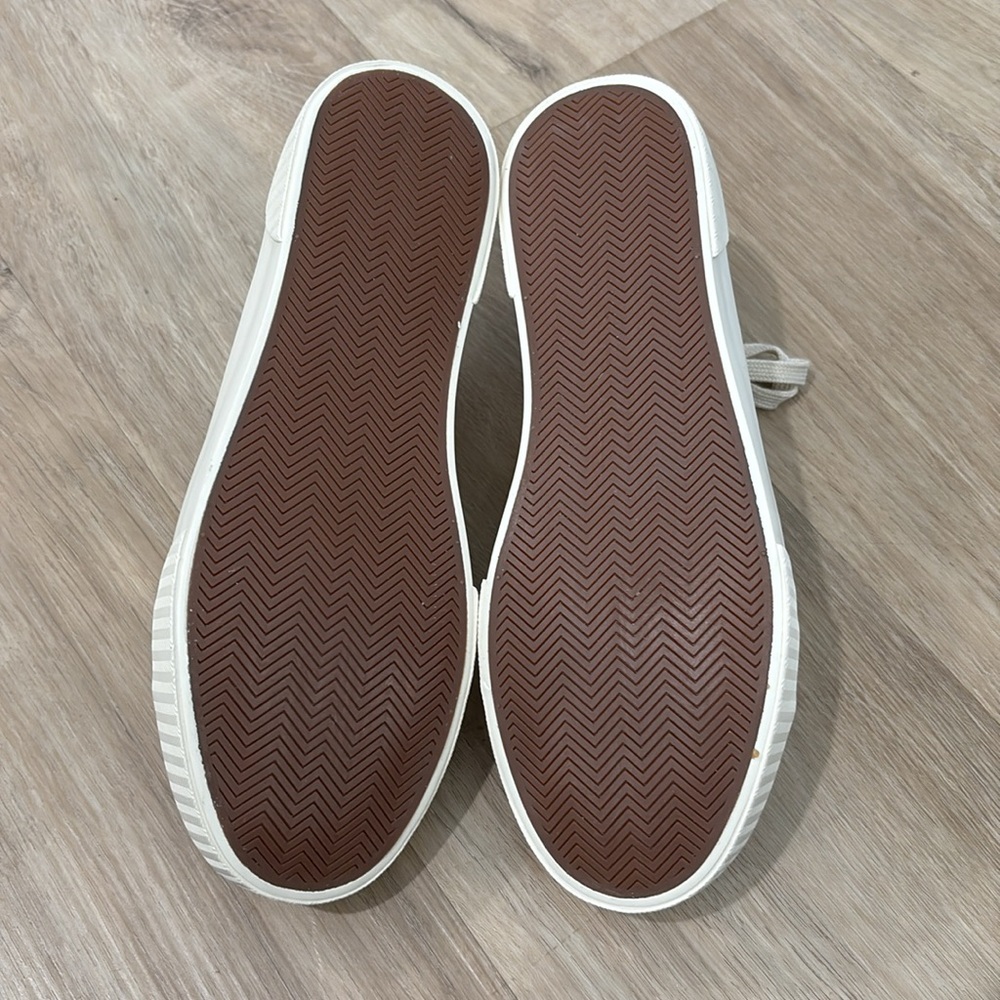 NEW Women’s Rocjest Lace Up Canvas Sneakers - Picture 4 of 5